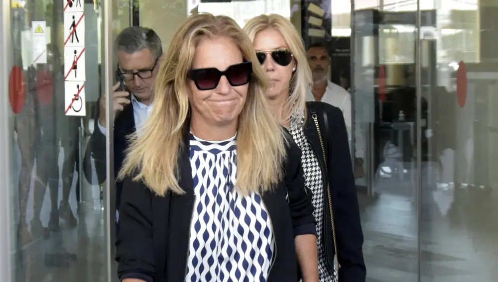 Arantxa Sánchez Vicario sale del juzgado, a 12 de septiembre de 2023, en Barcelona (España)