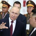 Russian President Vladimir Putin meets North Korean leader Kim Jong Un on the Vostochny cosmodrome
