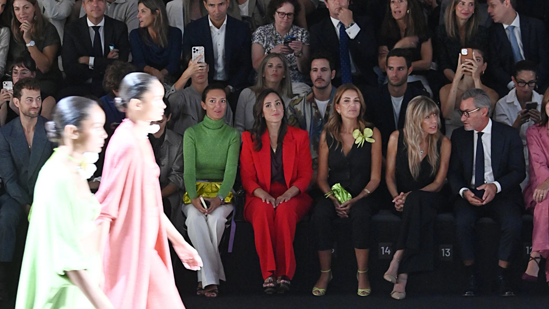 Begoña Gómez en el desfile de Pedro del Hierro.