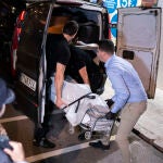 El cadáver de la mujer fue hallado en su domicilio junto al de su marido, ahorcado