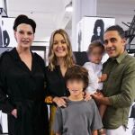 Linda Evangelista con la familia Ortega