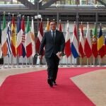 Brussels (Belgium), 19/09/2023.- Spanish Foreign Minister Jose Manuel Albares Bueno walks to give a press statement on the inclusion of Catalan, Basque and Galician in the EU's language regime during the European General Affairs Council meeting in Brussels, Belgium, 19 September 2023. (Bélgica, Bruselas) EFE/EPA/OLIVIER HOSLET