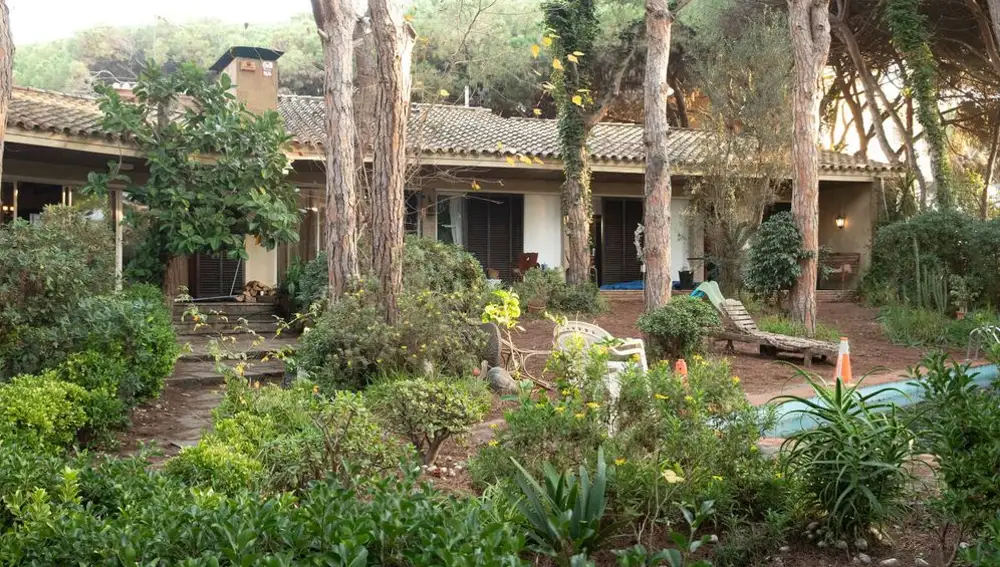 Casa de Rosa Peral en la serie "El cuerpo en llamas"