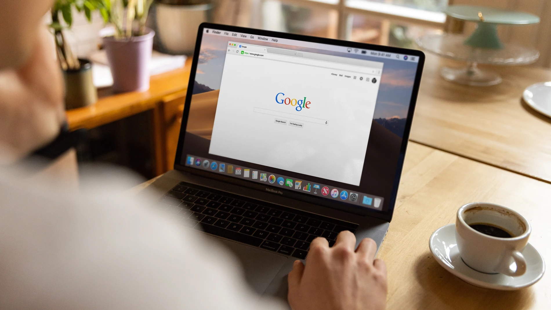 Cómo pedir la retirada de vídeos y fotos que vulneran tu privacidad y están publicadas en Internet