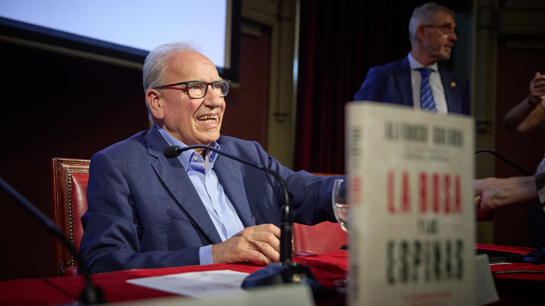 Guerra en la presentación del libro