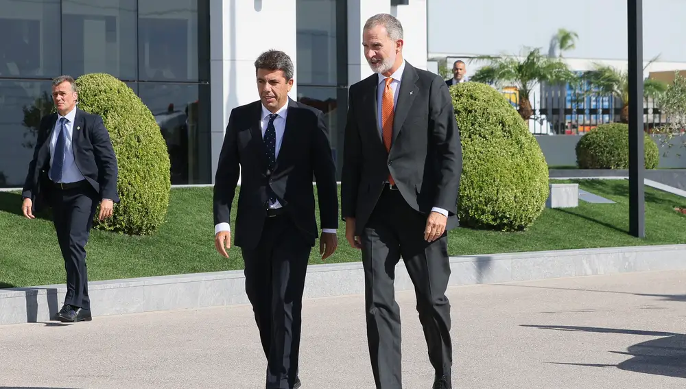 El Rey visita Porcelanosa en Vila-Real (Castellón) con motivo de su 50 aniversario