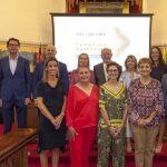Foto de familia de todos los participantes en el encuentro