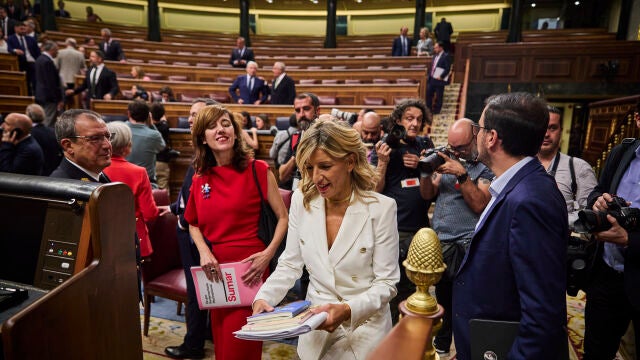 Los looks de la investidura de Feijóo. 