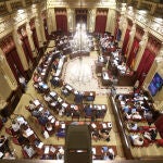 El Parlamento balear valida el decreto que elimina el requisito de catalán para trabajar en la sanidad pública