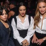 Rosalia en el 'front row' del desfile de Dior en París.