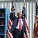 Donald Trump es el favorito entre los precandidatos republicanos
