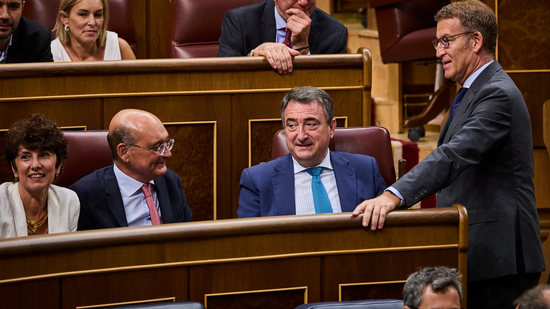 Alberto Nuñez Feijoo y Aitor Esteban (PNV) Jornada del pleno sesión de Investidura en el Congreso de los Diputados. © Alberto R. Roldán / Diario La Razón. 27 09 2023