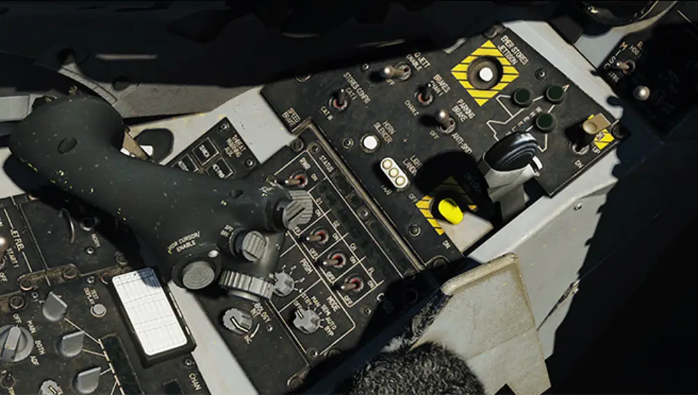 Cabina del F-16 en DCS.
