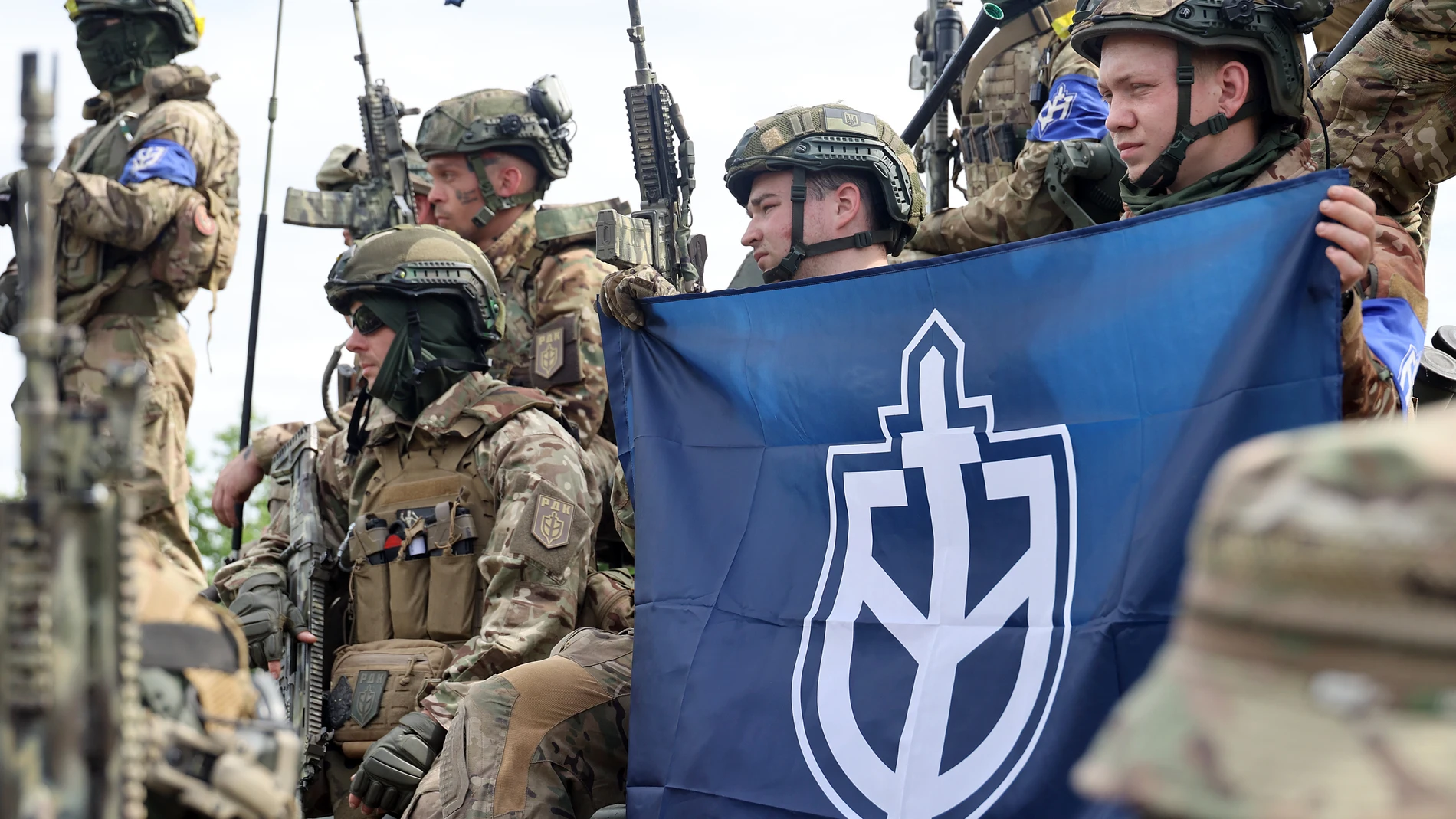 May 24, 2023, Ukraine: Representatives of the Russian Volunteer Corps (RDK) are pictured during a briefing near the border in northern Ukraine. (Foto de ARCHIVO) 24/05/2023