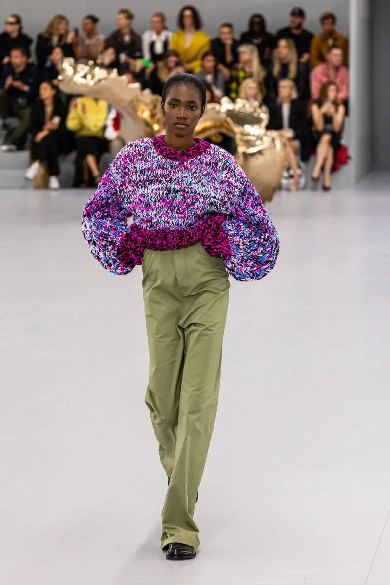 Loewe - Runway - Paris Fashion Week Womenswear S/S 2024