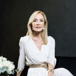 Carmen Lomana