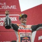 Marc Márquez, en el podio del circuito de Motegi