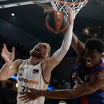 Musa recibe la falta de Nnaji