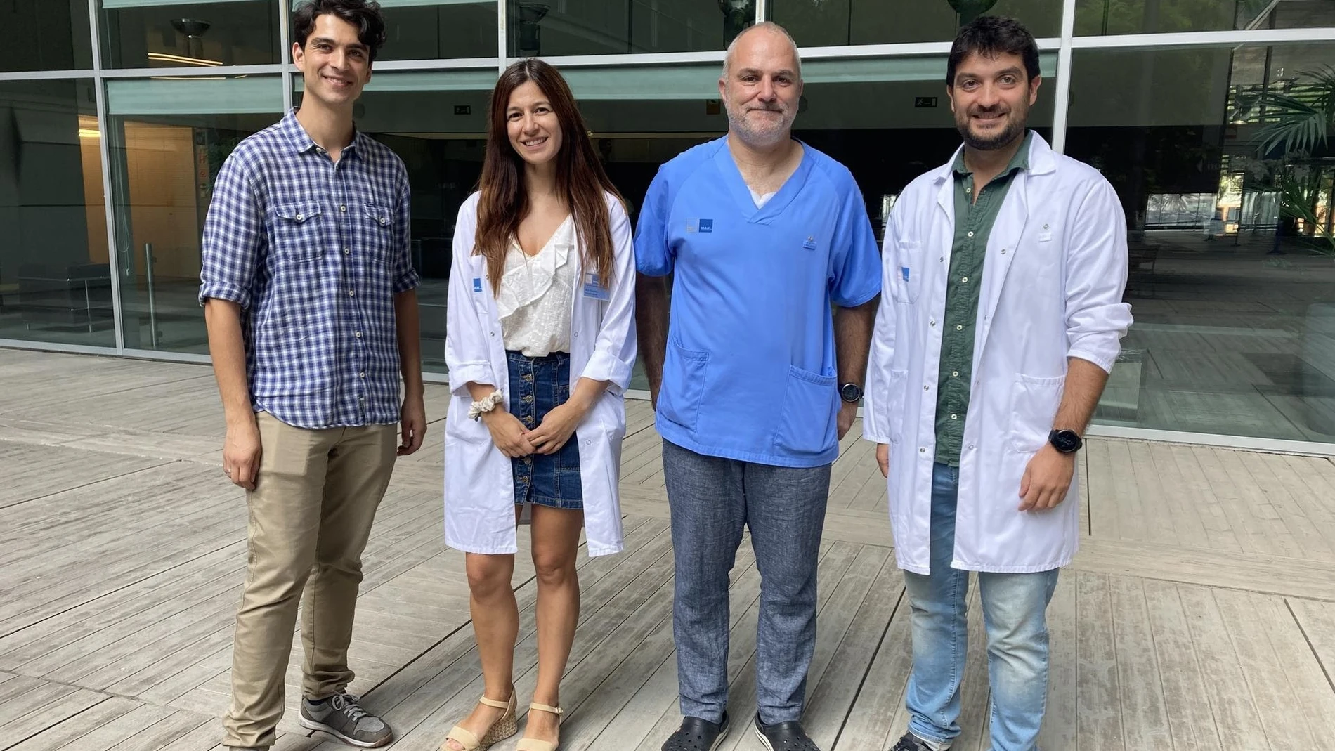 De izquierda a derecha, los investigadores Joan Jiménez Balado, Aida Fernández-Lebrero, Ángel Ois y Albert Puig-PijoanHOSPITAL DEL MAR05/10/2023