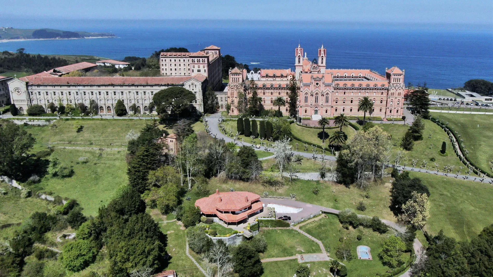 Villa en Comillas