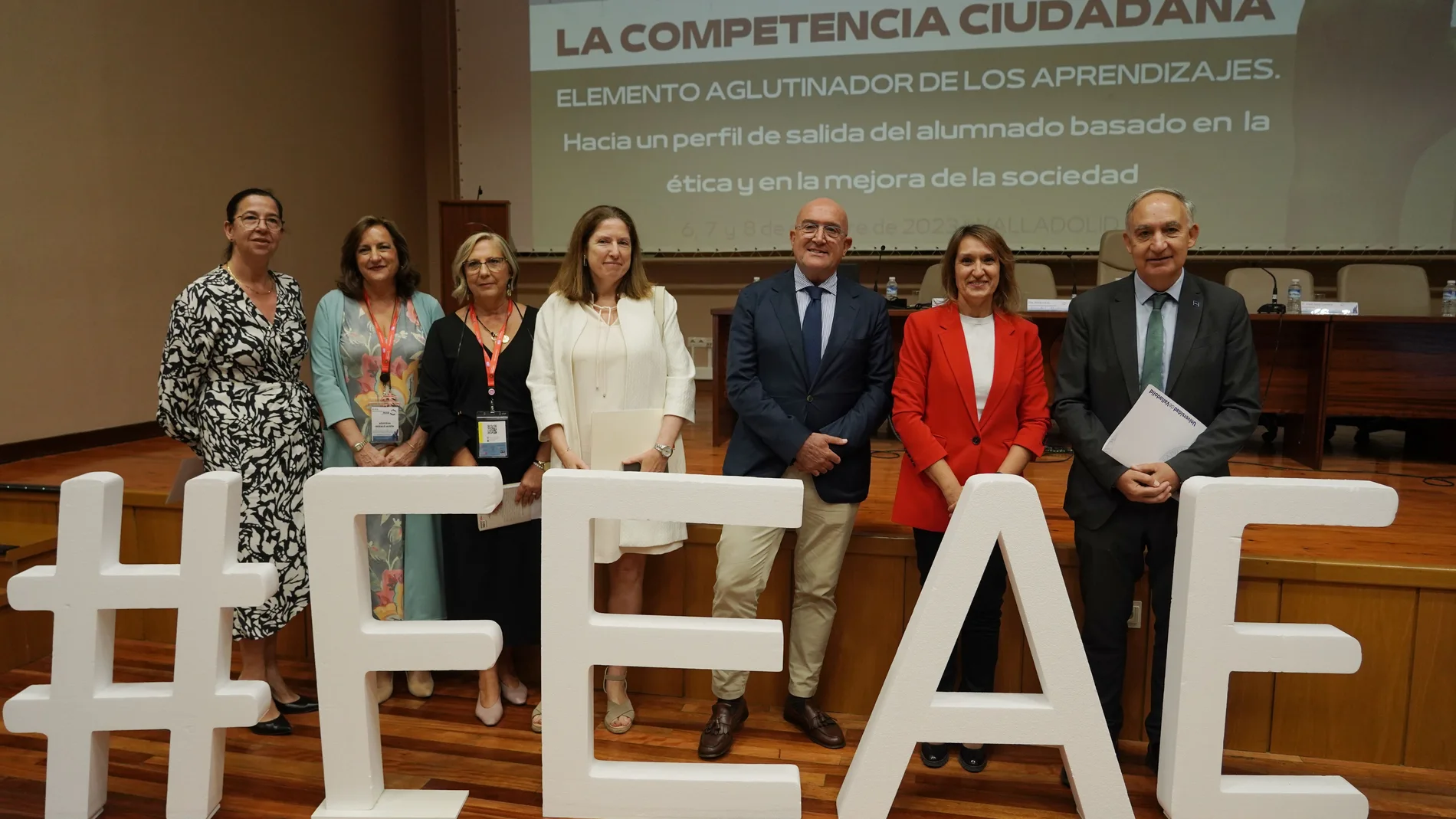 La consejera de Educación, Rocío Lucas, y el alcalde de Valladolid, Jesús Julio Carnero participan en la inauguración de las XXX Jornadas Estatales FEAE (Fórum Europeo de Administradores de la Educación) Castilla y León 2023