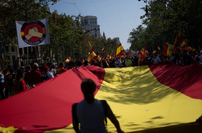 El rechazo a la independencia (52%) alcanza de nuevo su récord histórico 