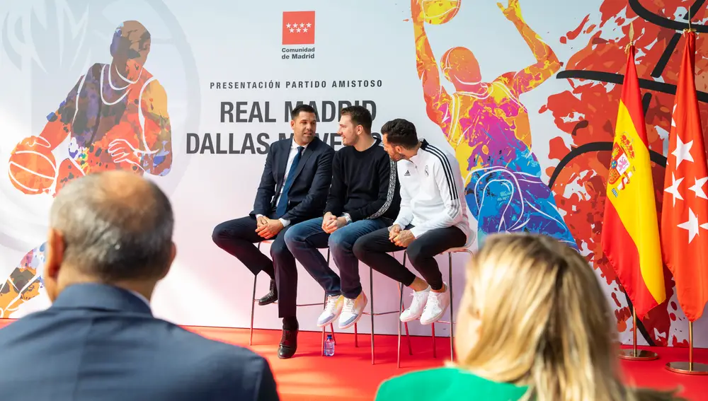 Presentación del partido amistoso entre el Real Madrid y Dallas Mavericks de la NBA. © Jesús G. Feria.