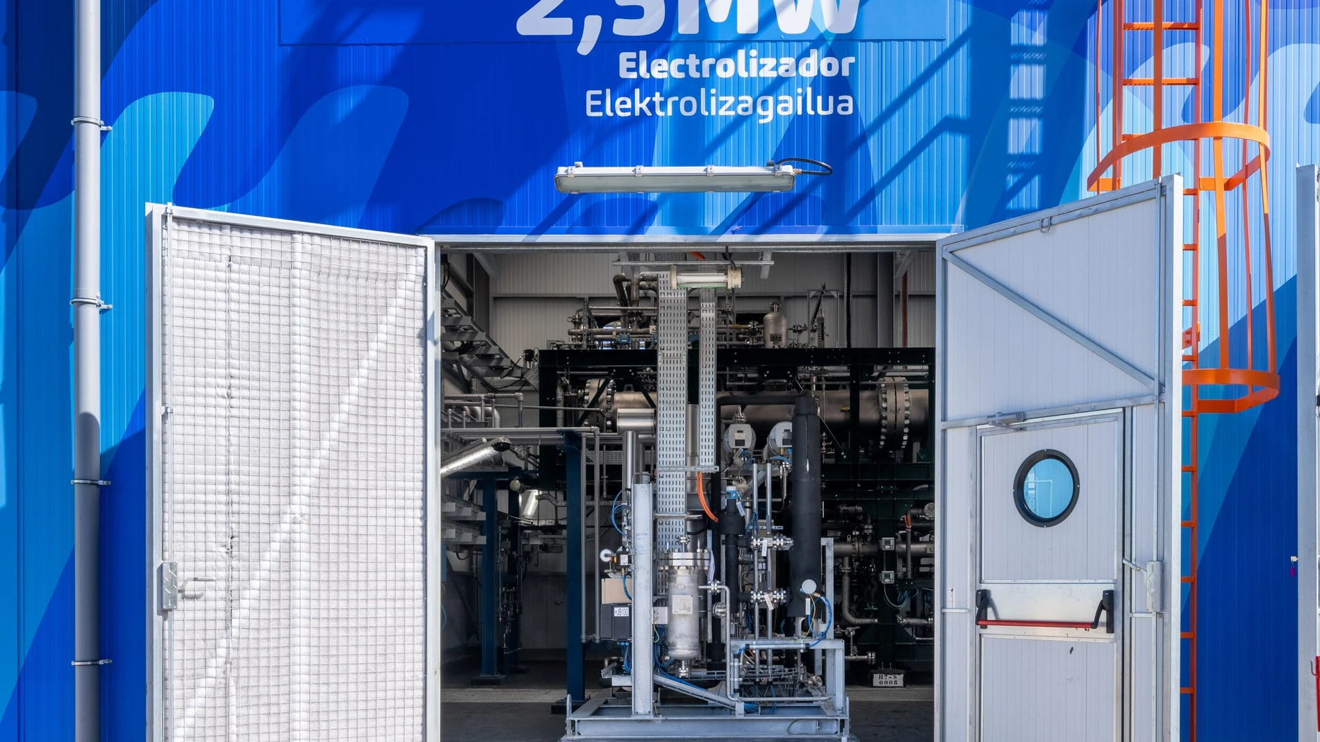 Electrolizador de Repsol y Petronor