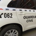 La Guardia Civil investiga a una vecina de Sanxenxo (Pontevedra) de 50 años por falsificar presuntamente el boletín de notas de su hijo para lograr una beca en una universidad estadounidense