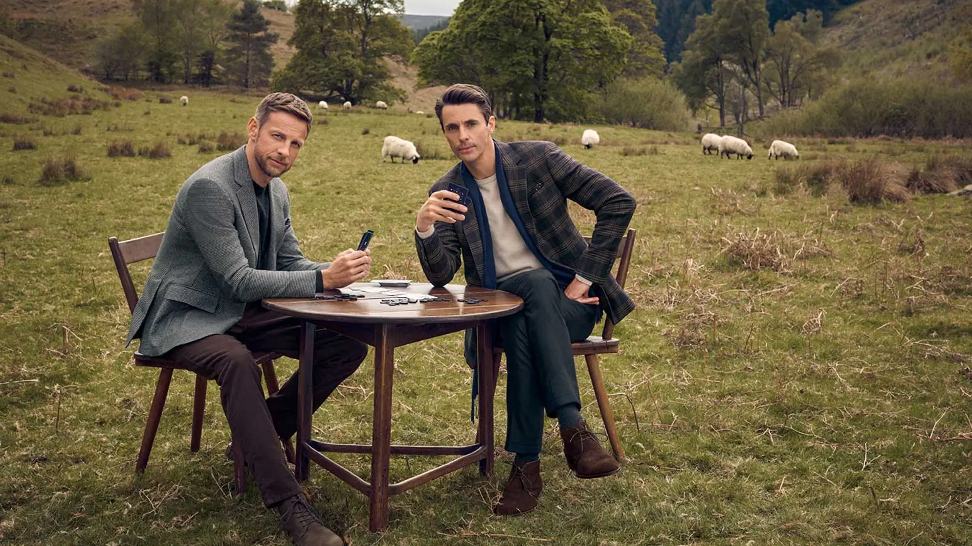 Jenson Button y Matthew Goode protagonizan la nueva campaña de la marca que tiene como escenario la campiña escocesa