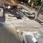 Las baldosas ofensivas contra la Policía NAcional