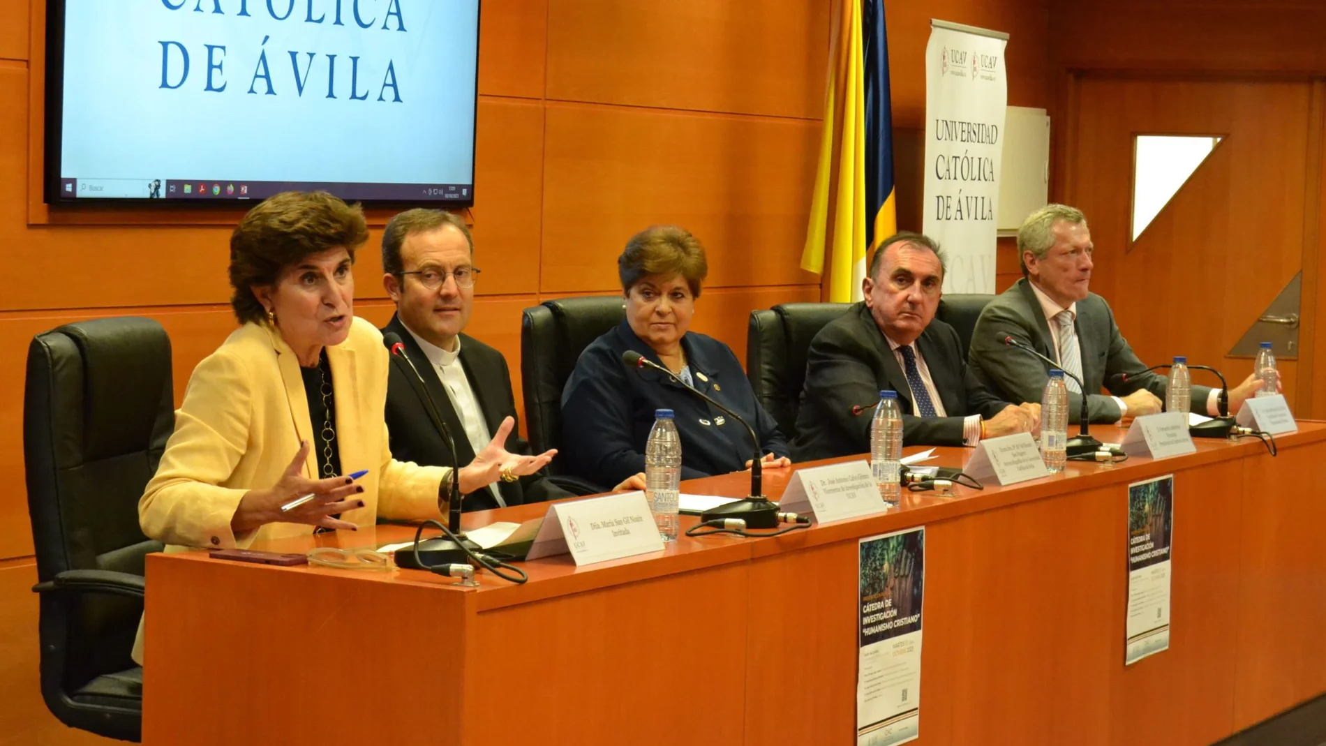 La rectora de la UCAV, María del Rosario Sáez Yuguero, presenta la Cátedra