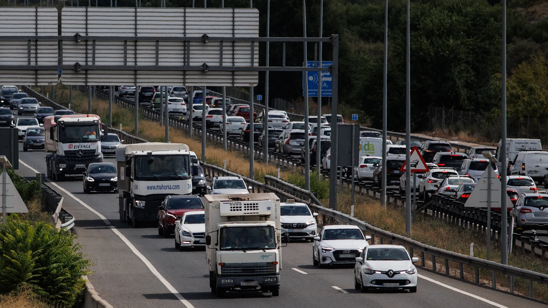 DGT prevé 1,6 millones de desplazados en las carreteras de Castilla-La Mancha este primer puente de mayo