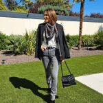 Paula Echevarría con jeans pitillo.