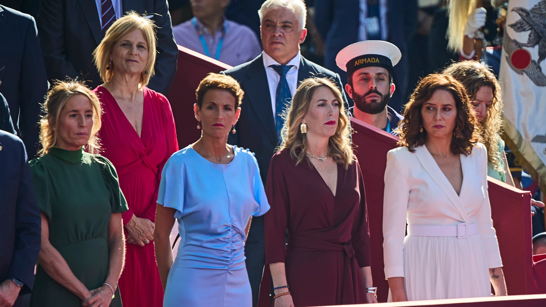 Isabel Díaz Ayuso se viste de novia con diseño de Vicky Martín Berrocal y los zapatos españoles favoritos de Letizia para celebrar el Día de la Hispanidad