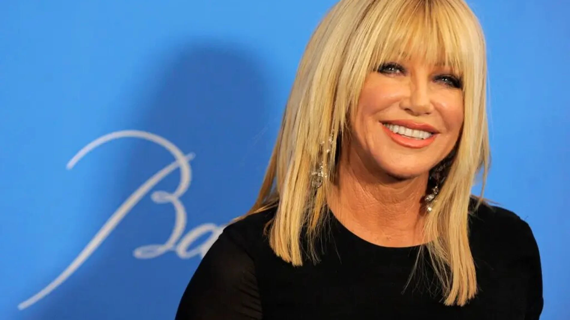 Muere la actriz Suzanne Somers, protagonista de la serie 'Apartamento para tres'