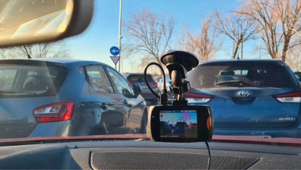 Cámara de coche para grabar la carretera en oferta