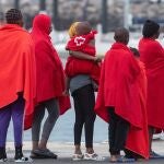 Inmigrantes, en un puerto canario