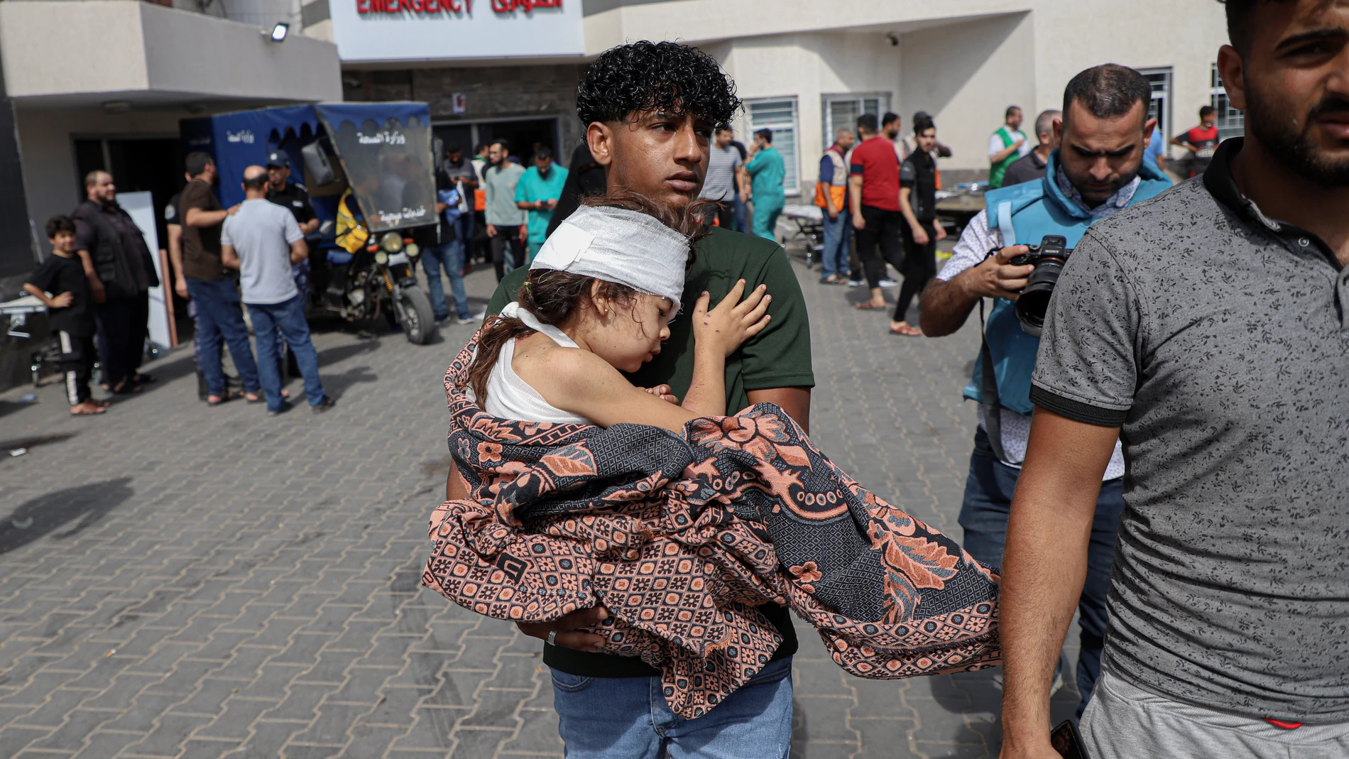VÍDEO: Israel publica imágenes del hospital atacado en Gaza y dice que la falta de cráteres demuestra su inocencia
