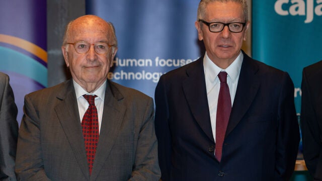 Gallardón y Almunia en un encuentro de Diálogos para el Desarrollo