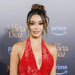 Marta Díaz con vestido de Redondo Brand.