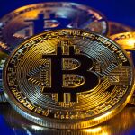 Ejemplares de criptomonedas