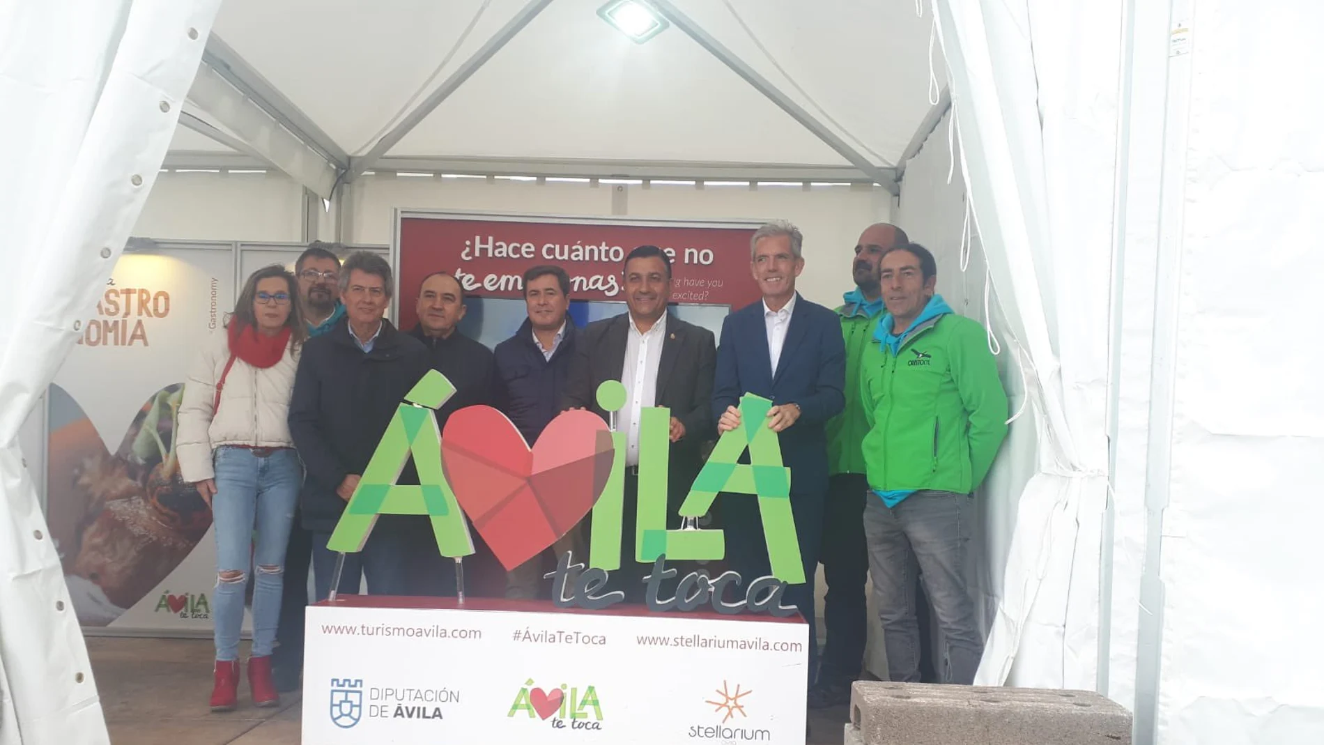 Inauguración de Ornitocyl con el presidente de la Diputación de Ávila, Carlos García