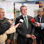 Gerardo Dueñas informa de las obras en Matanza de los Oteros (León)