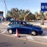 Un conductor sin carnet y borracho agrede a los policías tras provocar un accidente