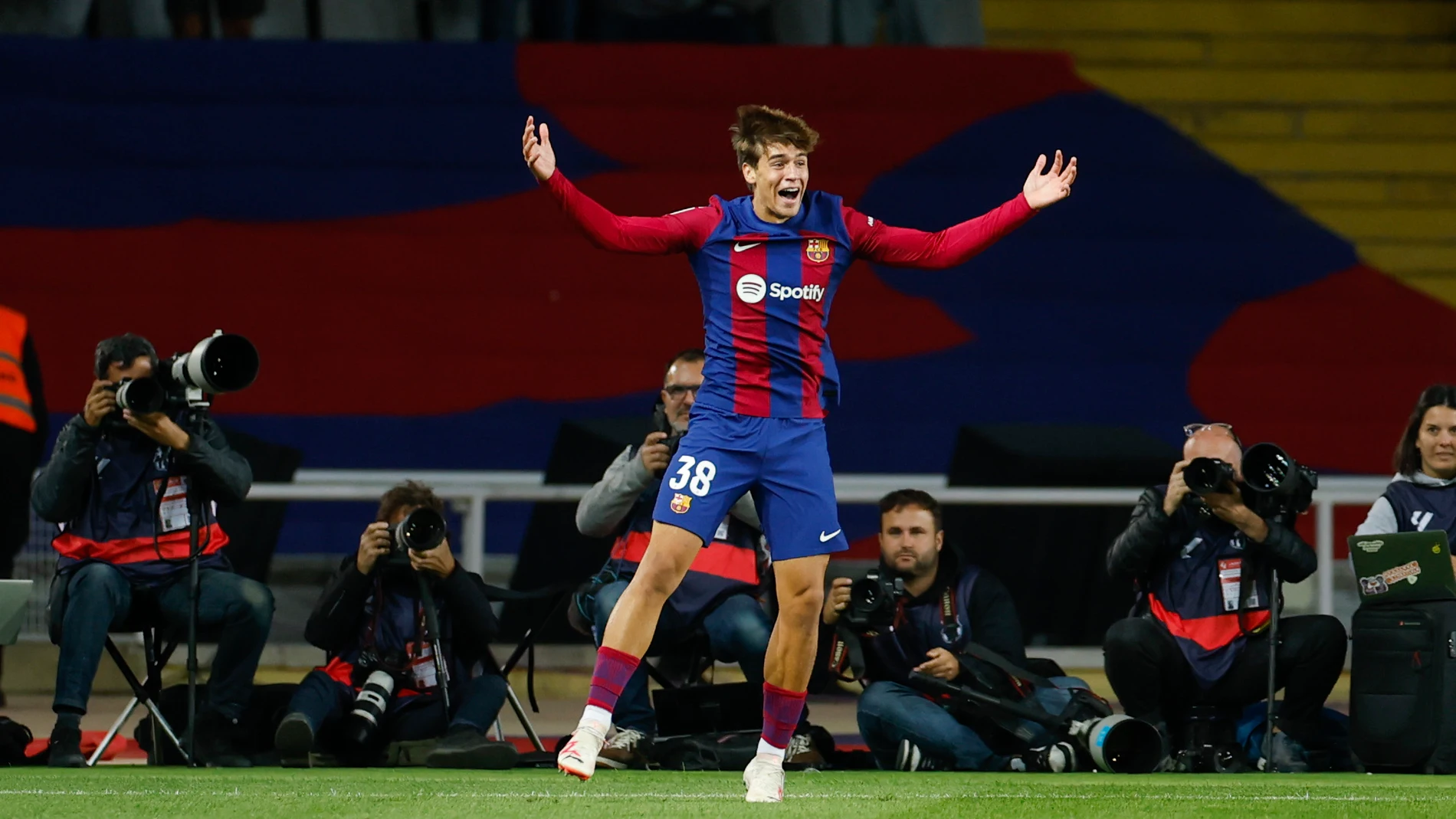 Marco Gui ¿Quién es Marc Guiu?, el debutante de 17 años que ha dado la victoria ...