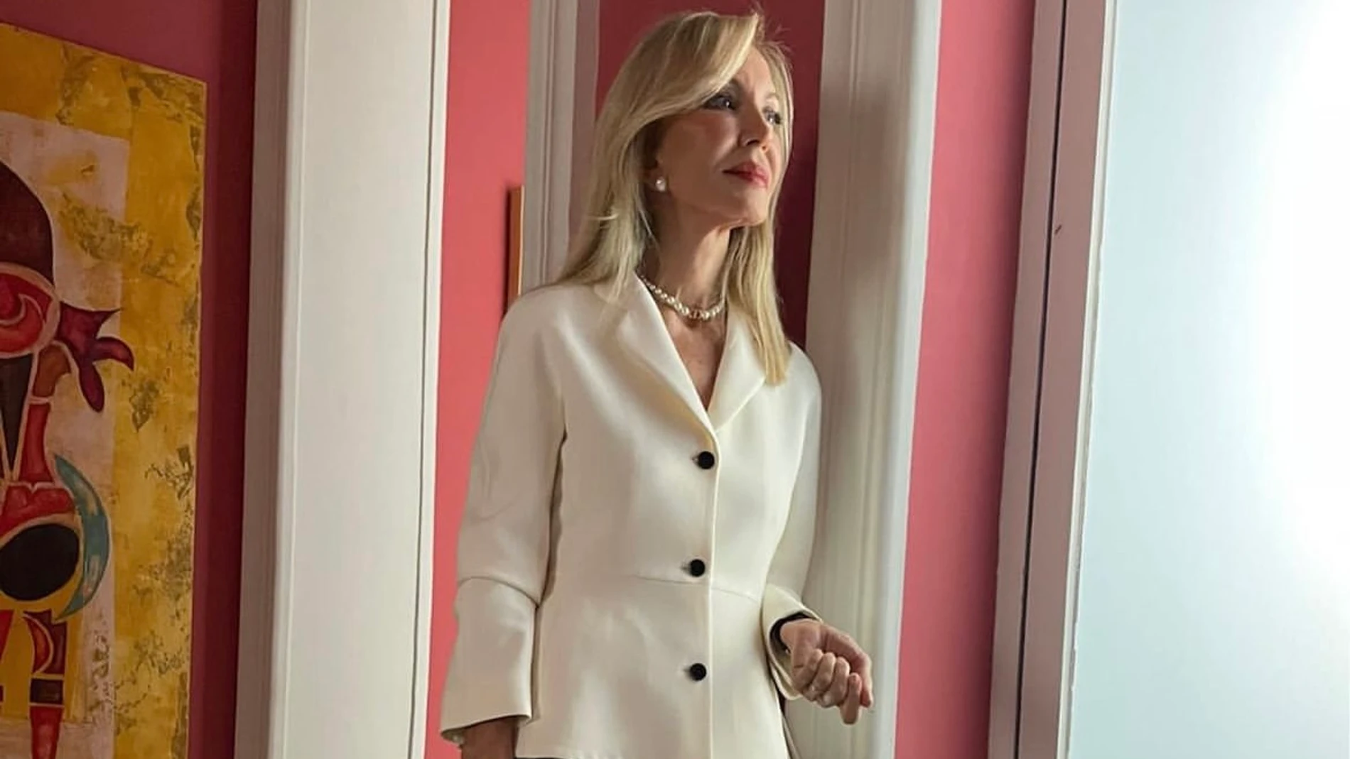 Carmen Lomana con 'total look' de Dior