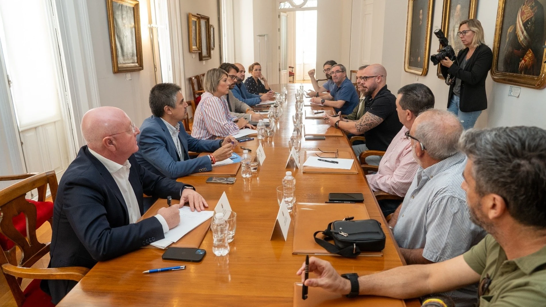 Reunión de la alcaldesa con el Comité de Empresa. AYUNTAMIENTO DE CARTAGENA 23/10/2023