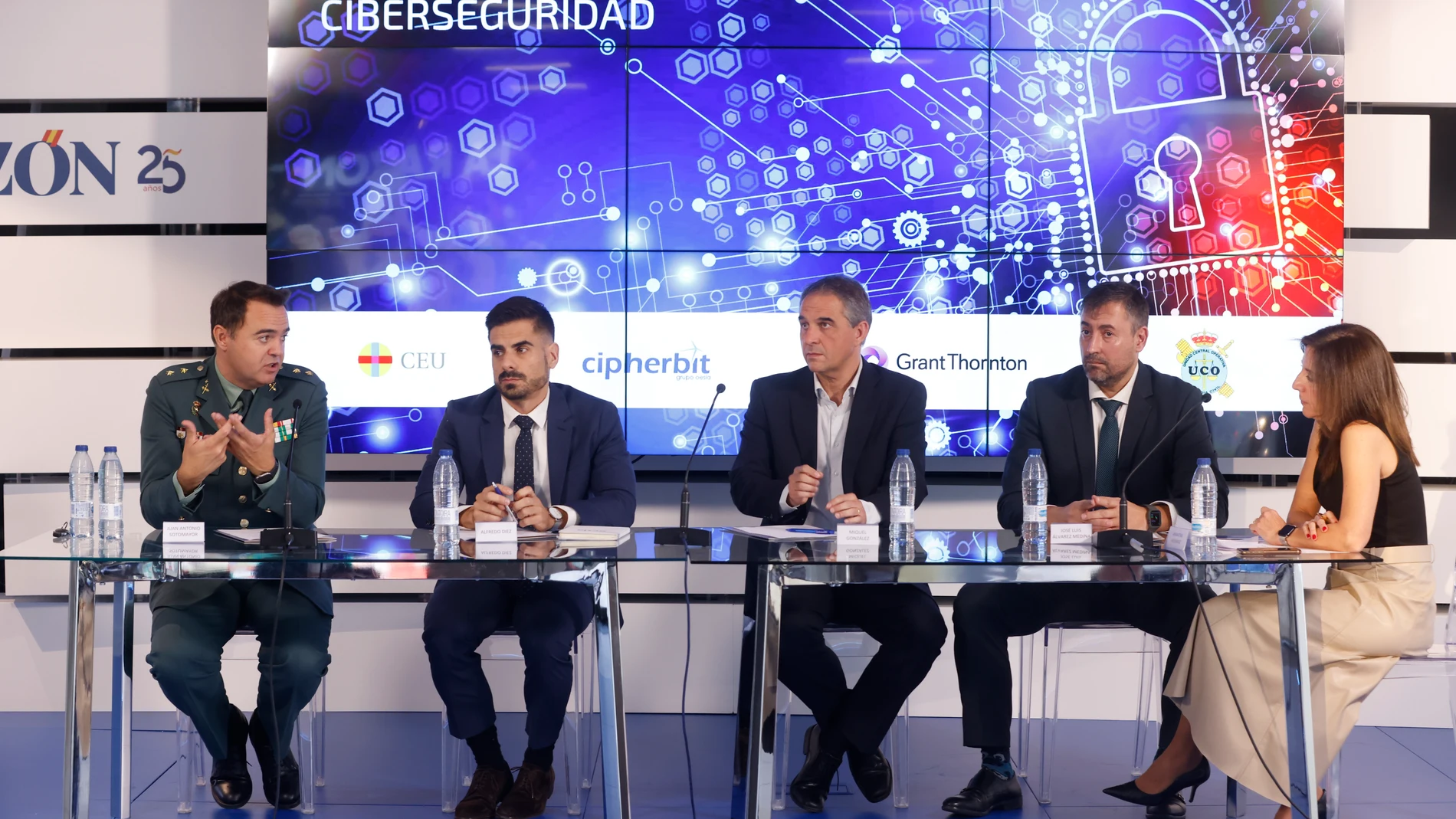 Juan Antonio Sotomayor, Alfredo Díez, Míquel González, José Luis Álvarez y Arantxa Herranz