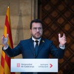 Aragonès recibe a los delegados del Govern en el Exterior, los directores de Acció y del Institut Ramon Llull